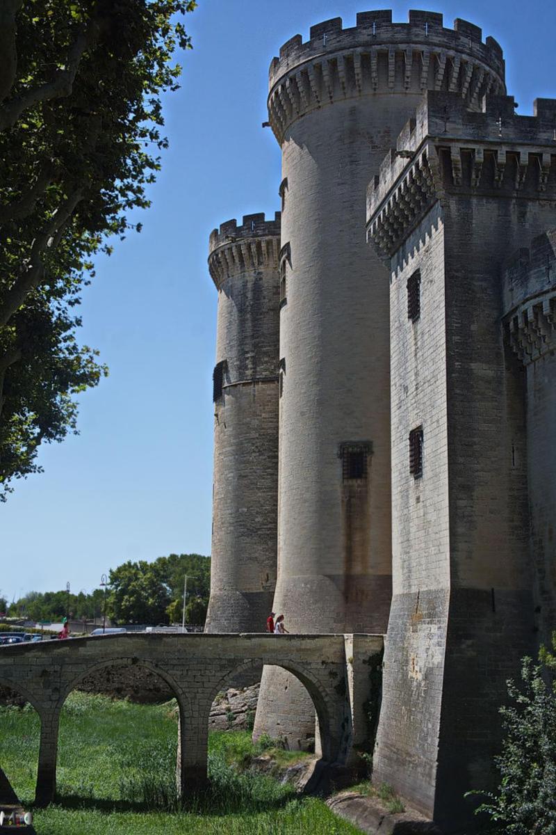 Le Mas De Guiguite Mezoargues ภายนอก รูปภาพ